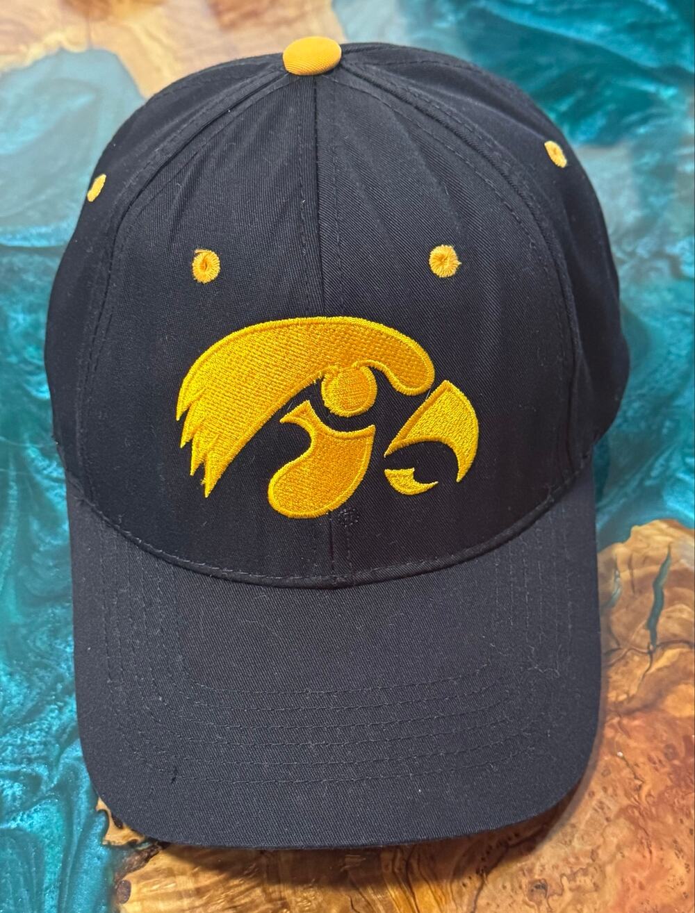 IOWA HAWKEYES CAPS HATS ONE SIZE EMBROIDERED LOGO POLY-BLEND
